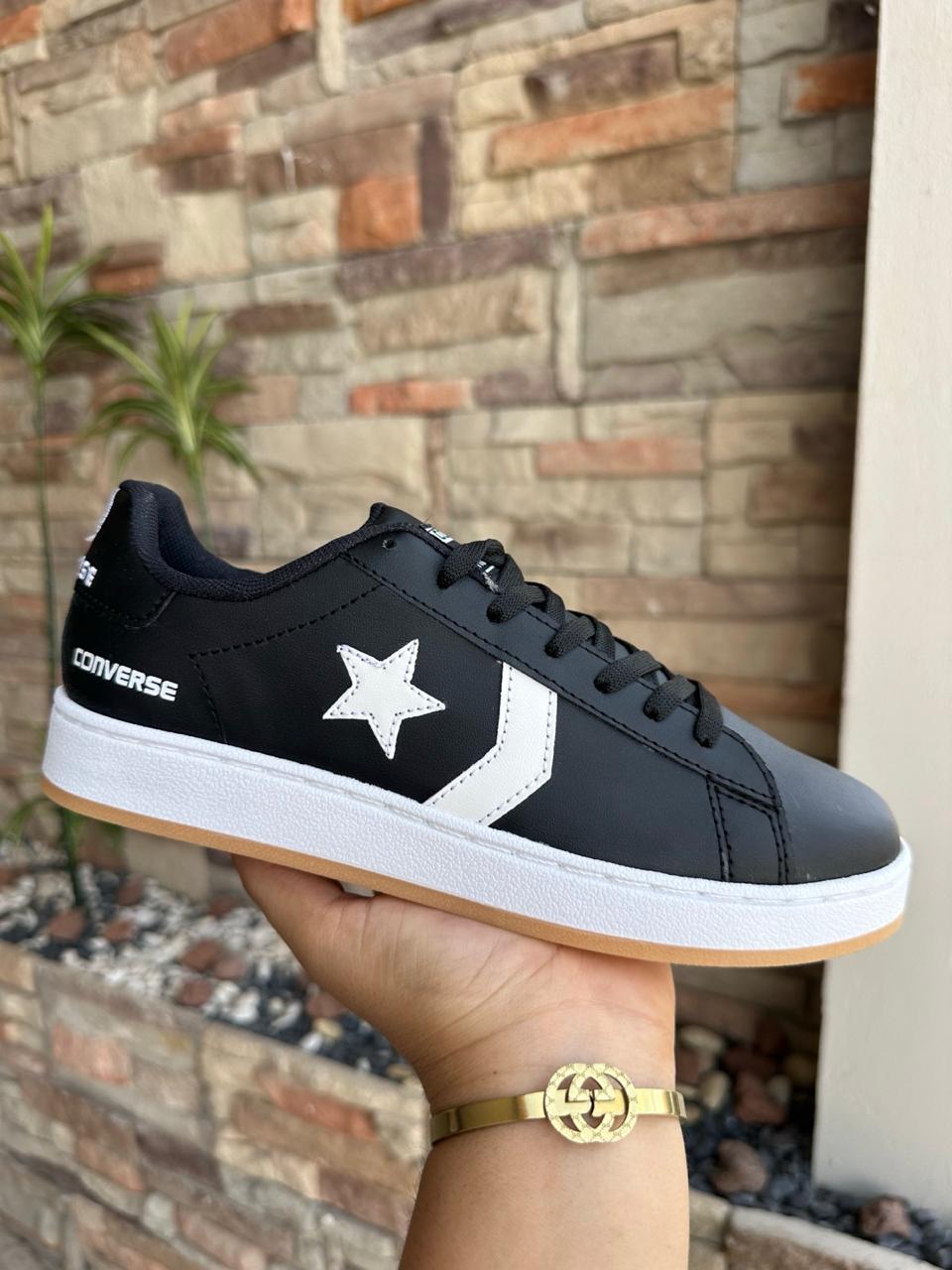 CHOCLO ESTRELLA NGO